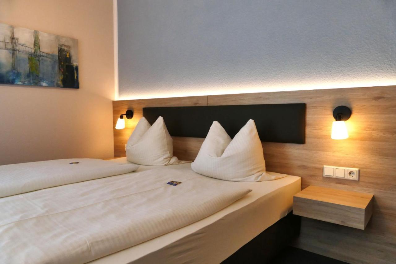 Hasi'S Hotel Grafing Екстериор снимка